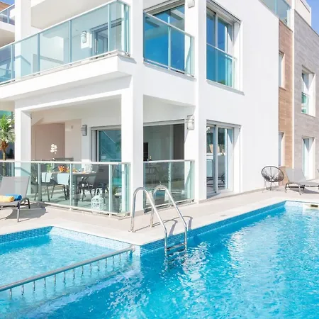 Apartament Ocean Chic By The