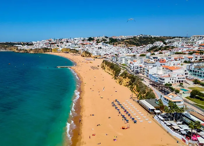 Ocean Chic By The Apartament Albufeira